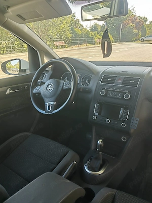 Volkswagen Touran 2012 | 1.6 TDI DSG (Automat) - imagine 2