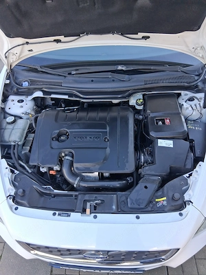 Volvo C30 1,6 diesel - imagine 5