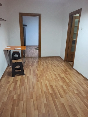 apartament de inchiriat - imagine 2