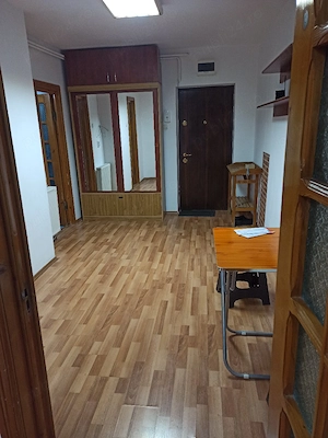 apartament de inchiriat - imagine 3