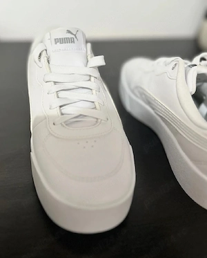  Adidași Puma albi noi