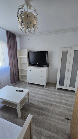 apartament 2 camere renovat - imagine 10