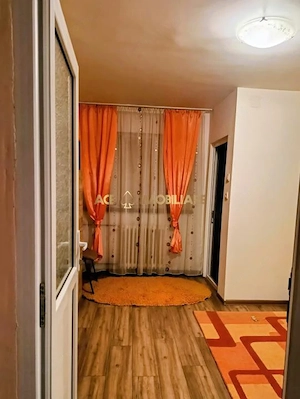 Garsoniera de inchiriat | Piata Minis | Metrou | Zona verde - imagine 2