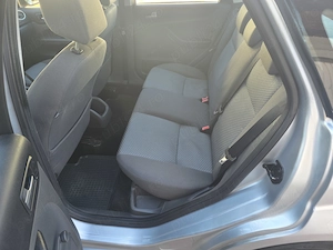 Ford Focus berlina -2007-11-Provenienta RO-16 Benz-110Cp-Euro 4 156000km!Pret 1650 Euro - imagine 7