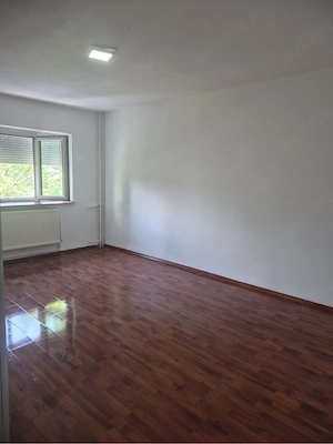 Apartament 2 camere , Zonă -Șoseaua București , Patibar , 57mp - imagine 3