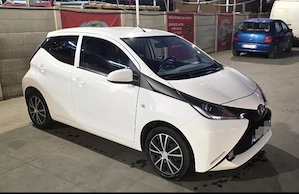 Geam fata dreapta Toyota Aygo an 2017