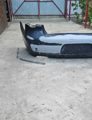Bara spate passat b 6 , model de America 