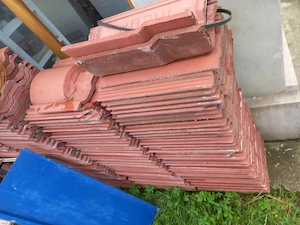 Tigla  second-hand hand