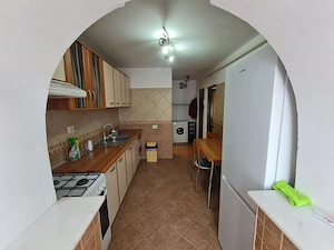 Închiriez apartament cu 1 cameră   Podul de Fier, lângă stația de tramvai - imagine 2