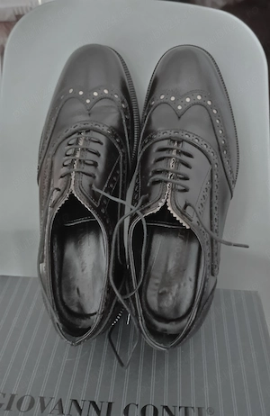 Giovanni Conti Pantofi barbati negri, sireturi, gaurele, model bicolor, talpa Live+ECH, nr42, rar 