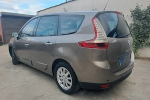 Renault Grand Scenic, an 2009, diesel 1,5, kit ambreaj schimbat recent, 3290 Eur negociabil  - imagine 6