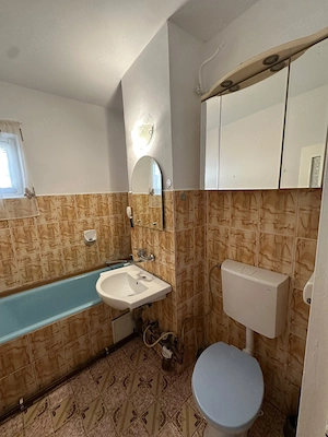 Închiriez apartament 2 camere decomandat  - imagine 4