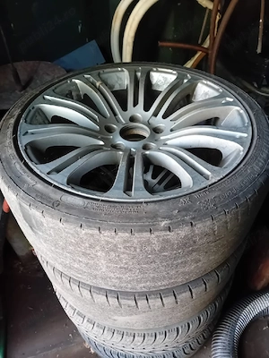 jantă BMW. 