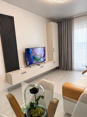 PROPRIETAR | 2 camere LUX | 53 mp | Decomandat | Balcon | Pollux Residence | 0% comision - imagine 7
