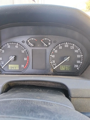 De vanzare Skoda 1.2 benzina 2003 preț 700 euro - imagine 4