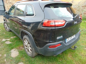 Jeep Cherokee - imagine 4