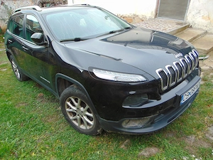 Jeep Cherokee - imagine 2