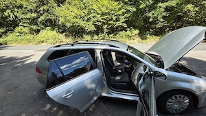 Vand Golf 5 1.9 TDI, an fabricație 2009, 105 CP- Motor DEFECT - imagine 7