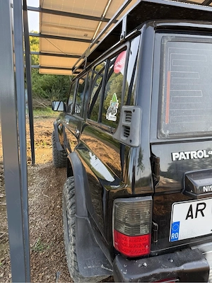 Vând Nissan Patrol Y60 SLX AC   1991, motor 2.8 diesel - imagine 10