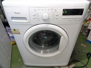 masina de spalat slim WHIRPOOL