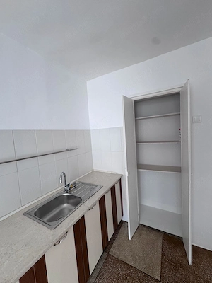 Inchiriez apartament 4 camere Iancului metrou - imagine 8