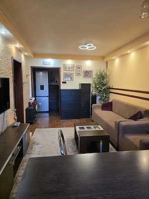 Apartament 2 Camere RENOVAT | Drumul Taberei, FAVORIT Stare Excepționala Complet Utilat METROU 3 min - imagine 3