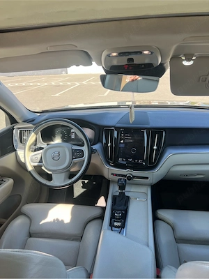 Volvo xc60 2020 - imagine 5