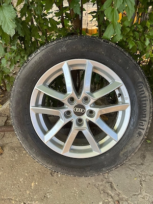 Vand Jenti originale Audi, cauciucuri de iarna (DOT2014)/ 225 55 R16