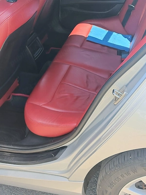BMW  seria 1, an 2011 automat - imagine 3