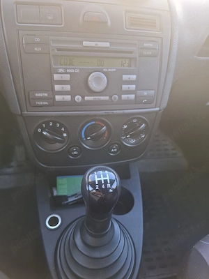 Vând Ford Fiesta 1.4 TDCI - imagine 7