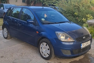Vând Ford Fiesta 1.4 TDCI - imagine 5