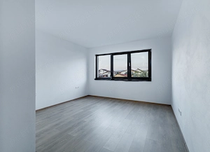 Duplex premium în Sânpetru   curte privată | confort | aproape de Brașov - imagine 9