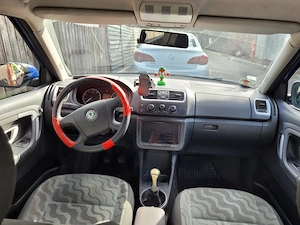 Vând skoda fabia 1.2 benzină - imagine 6