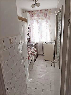 Zona Calea Șagului - De închiriat apartament cu două camere la doar 250 euro cu centrală proprie - imagine 16