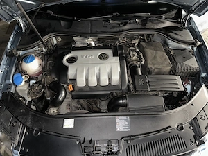 Volkswagen Passat B6  - imagine 5