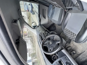 Vând sau schimb VW Transporter 5.1 - imagine 4