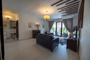 Casă tip Farmhouse la marginea pădurii, cu vedere spre Bucegi - imagine 7