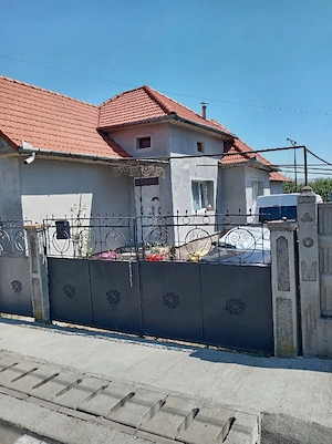 casa de vanzare