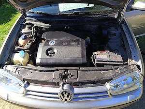 vand Vw golf 4 - 1.6 benzina 600   - imagine 3