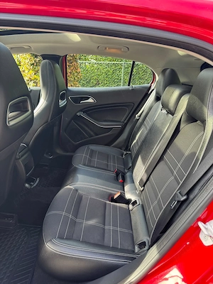 Mercedes GLA 200d euro 6 - imagine 4