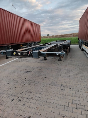 Semiremorca Containere Schmitz Transcontainer Axe Mercedes Frane pe Disc - imagine 2
