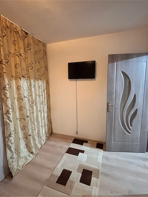 Apartament cu doua camere de inchiriat in zona Crihala  - imagine 4