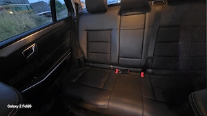 Vând Mecedes Benz E 220, clasa E - imagine 2