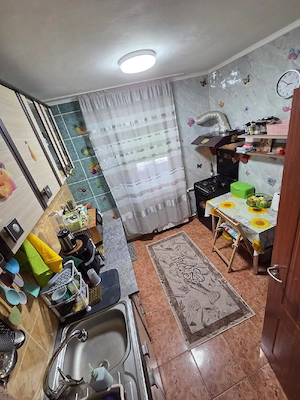 Apartament 2 camere decomandat zona Dacia - imagine 2