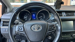 Vând Autoturism Marca Toyota Modelul Avensis - imagine 5