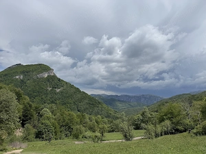 Vând teren în zona montană  - imagine 2