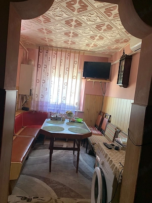 Vând apartament în Carei, jud Satu Mare.  - imagine 4