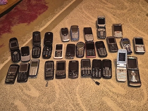 Lot telefoane Nokia, Samsung, Sony Ericsson   funcționale și nefuncționale