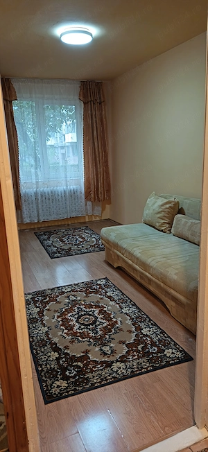 Închiriez o cameră dintr-un apartament cu 3 camere loc. Cluj Napoca, cart. Gheorgheni - imagine 2