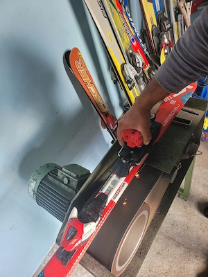 service ski snowboard 